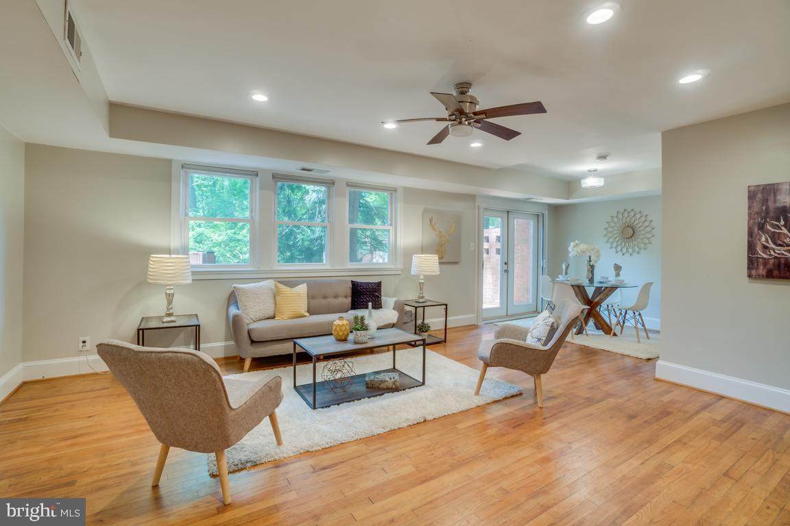 8503 Geren Road - Photo 1