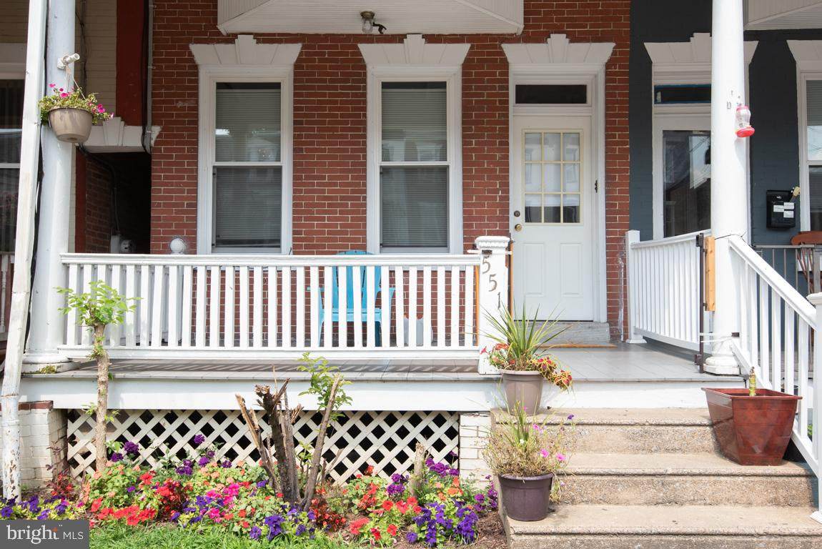 551 Plum Street - Photo 1