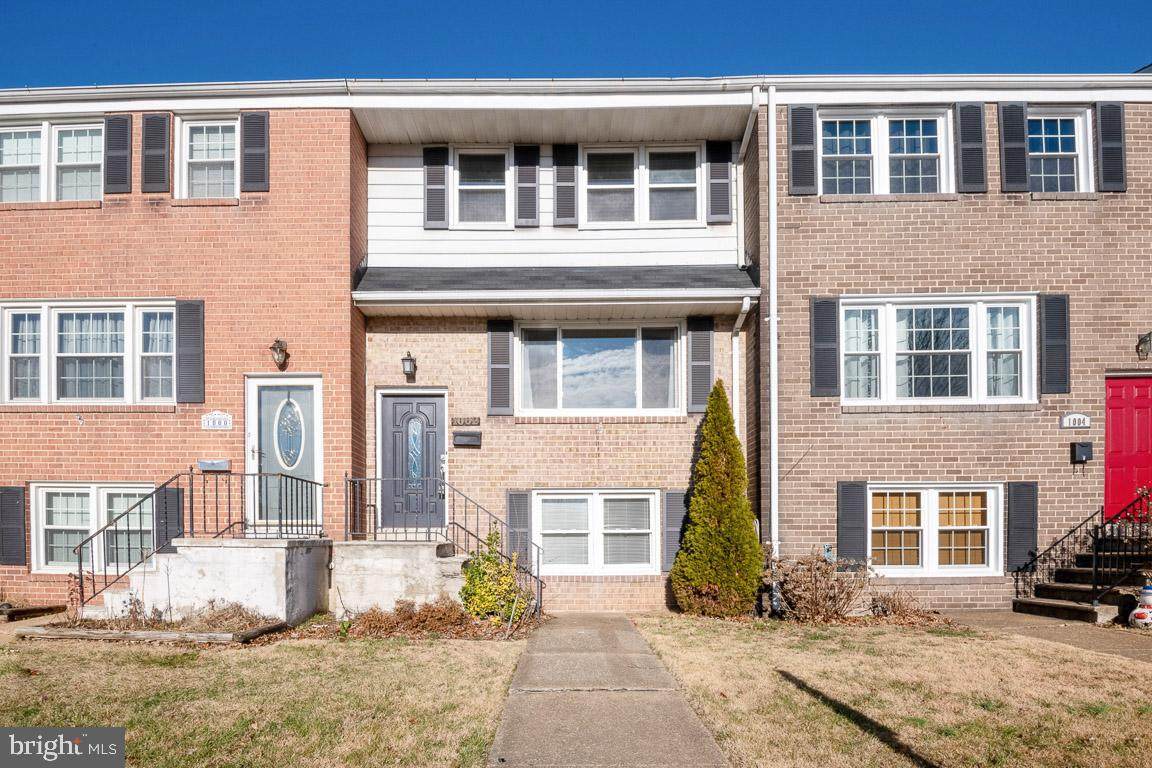 1002 Grovehill Road - Photo 1