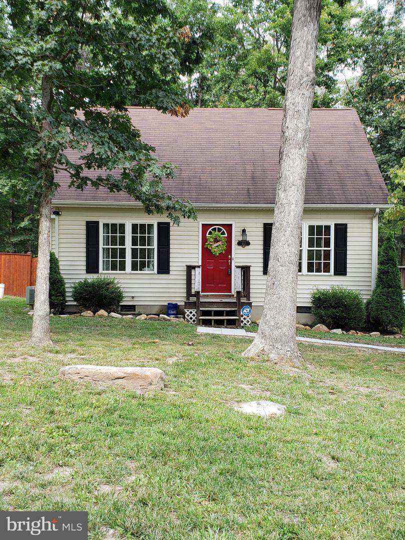 412 Winchester Drive - Photo 1