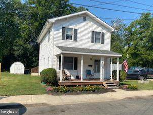 127 Lincoln Street - Photo 1