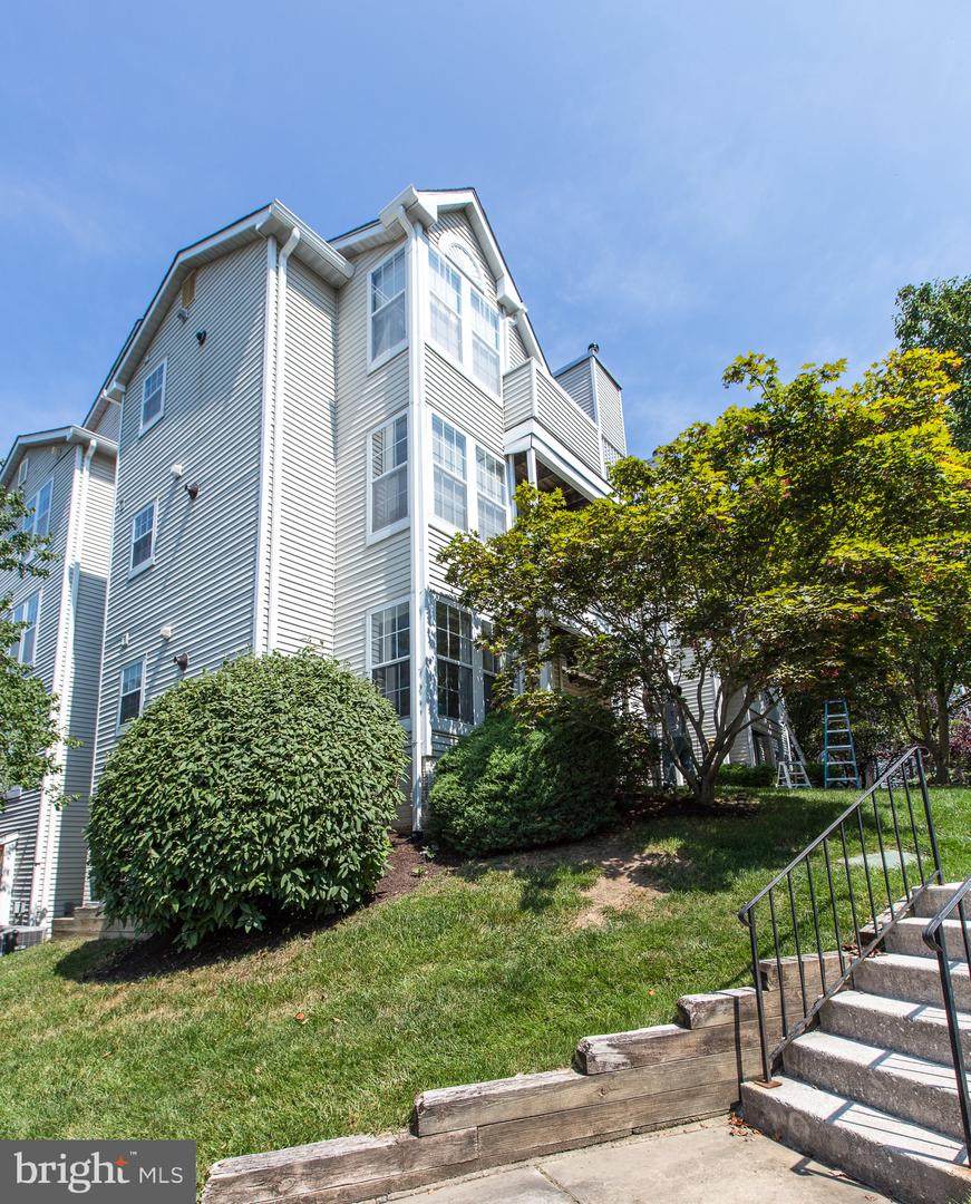 6215 Sandpiper Court - Photo 1