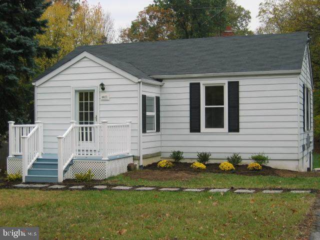 4411 Greenwood Road - Photo 1