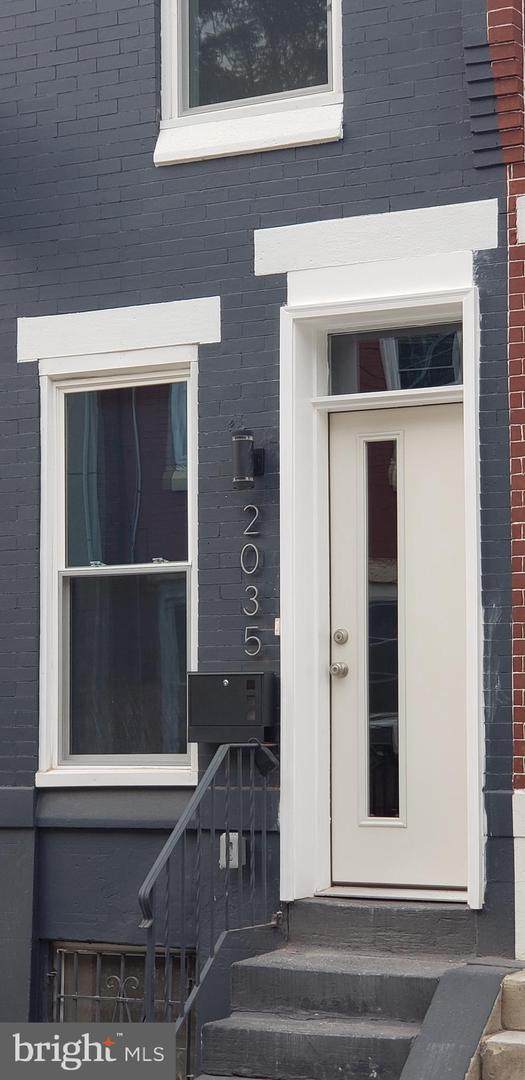 2035 Sigel Street - Photo 1