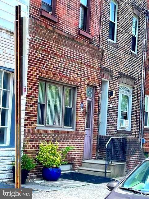 704 Christian Street - Photo 1