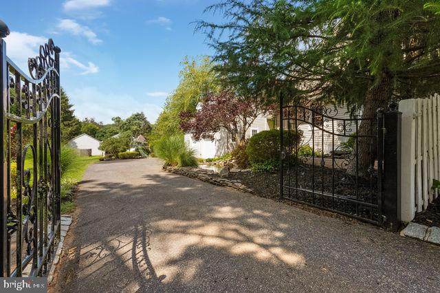 55 Red Valley Road - Photo 1