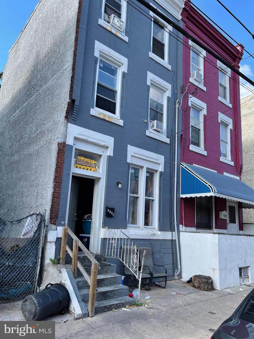 1720 25TH Street - Photo 1