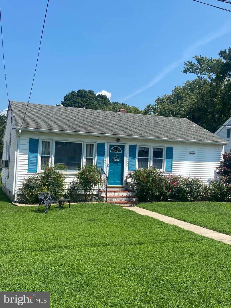 209 Appleby Avenue - Photo 1