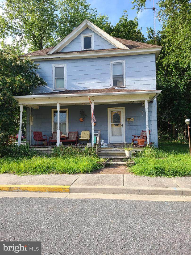 701 & 703 East Street - Photo 1