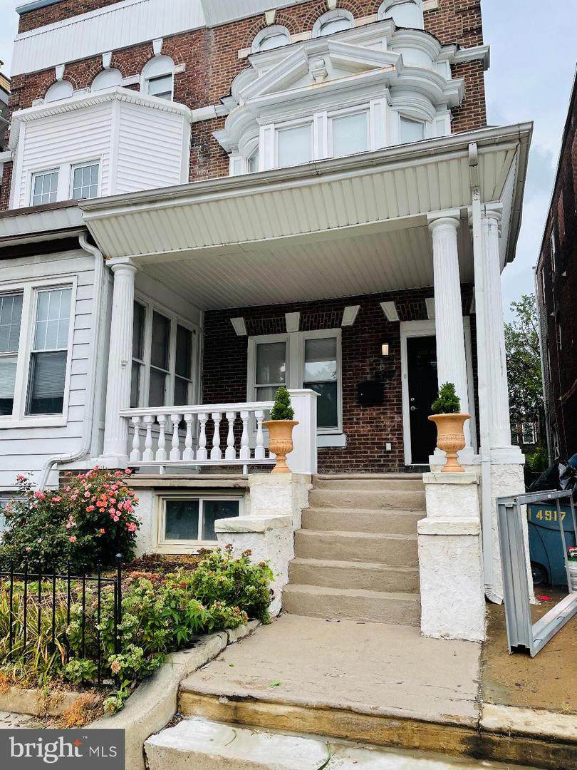 4917 Walnut St - Photo 1