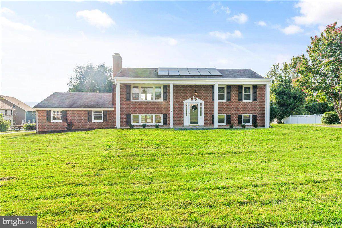29 Berlin Pike - Photo 1