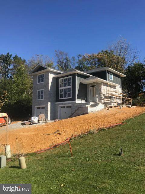 106 Woodbriar Drive - Photo 1