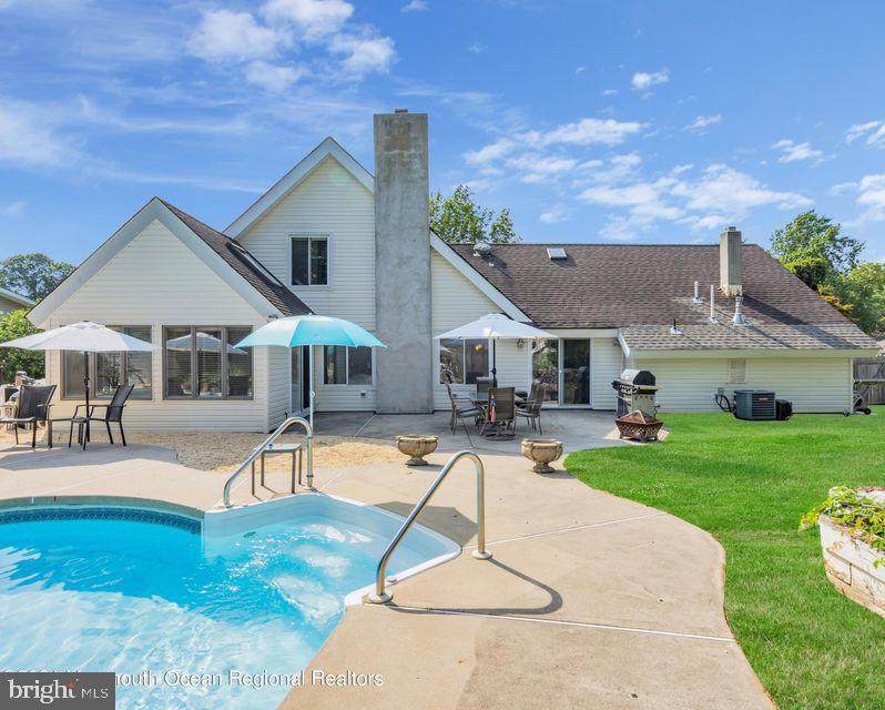 6 Chippewa Road - Photo 1