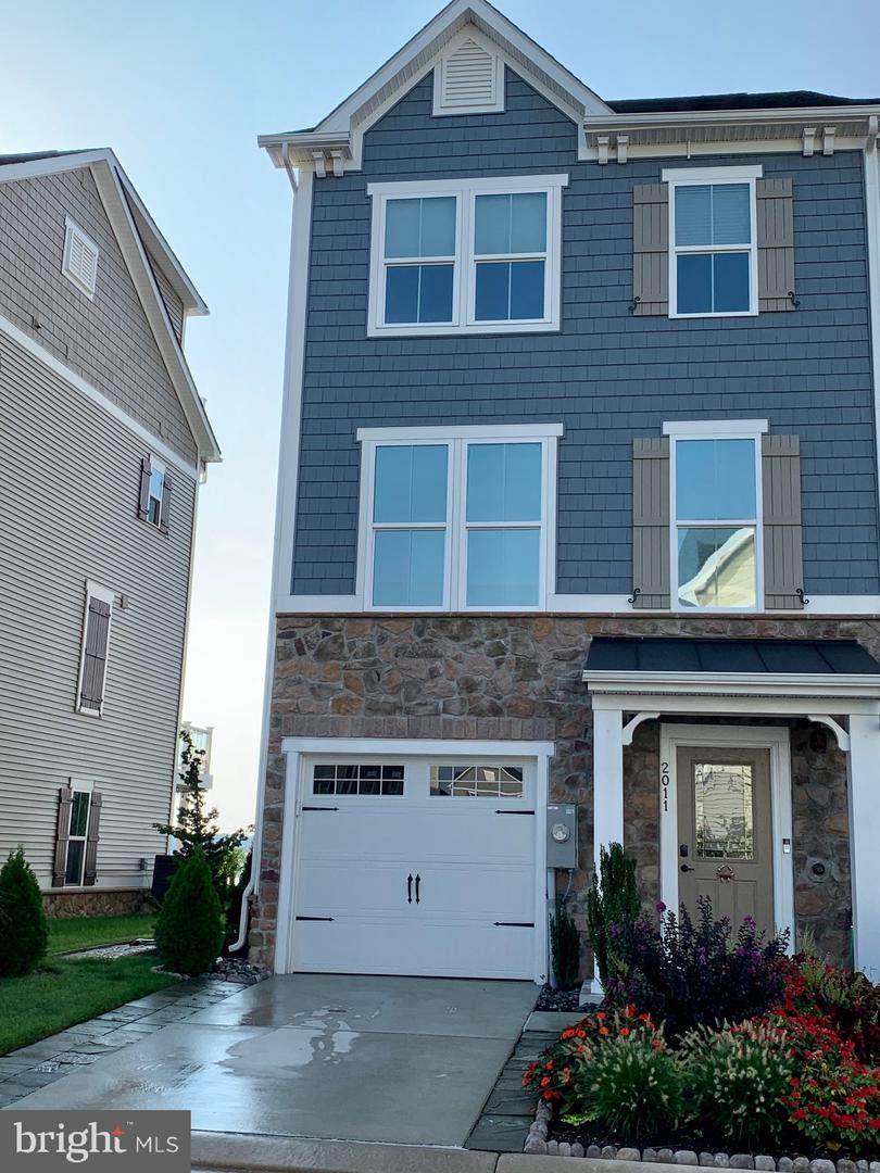 2011 Jetty Drive - Photo 1