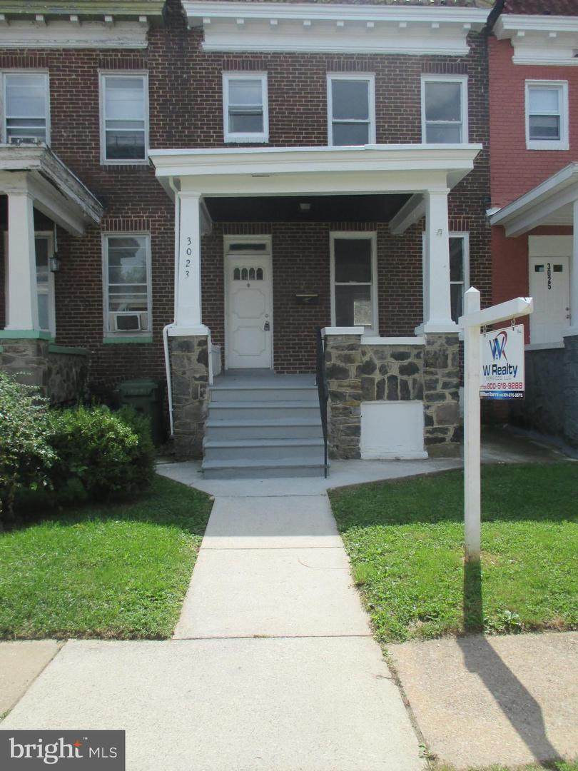 3023 Garrison Avenue - Photo 1