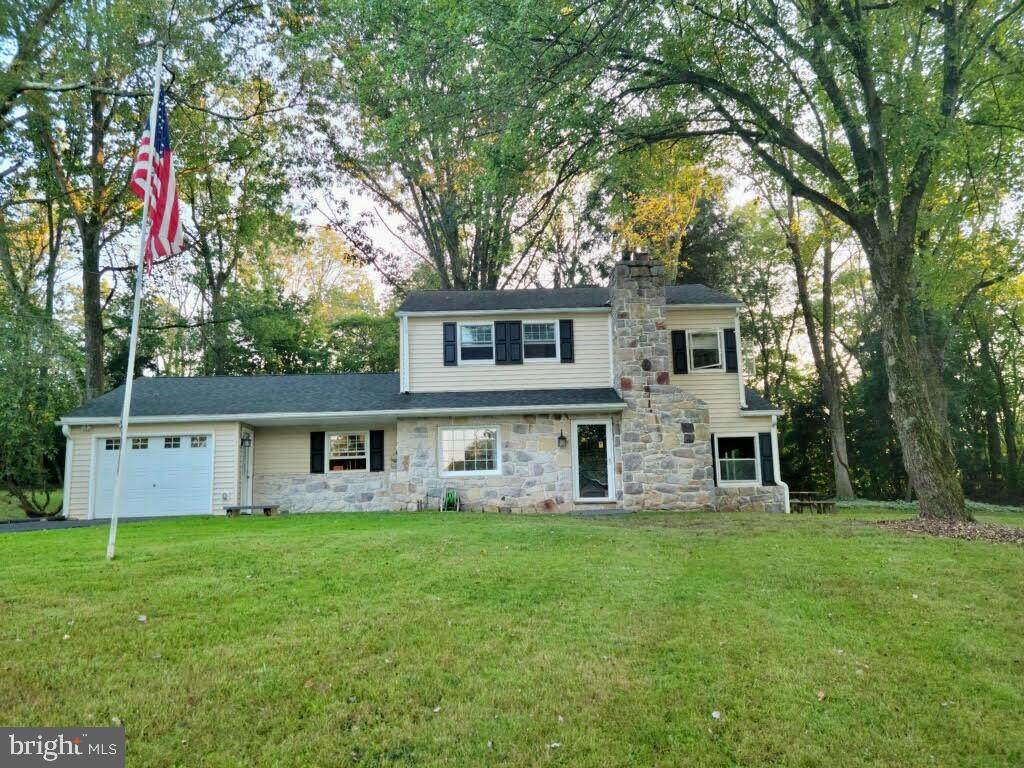 1121 Dogwood Ct - Photo 1