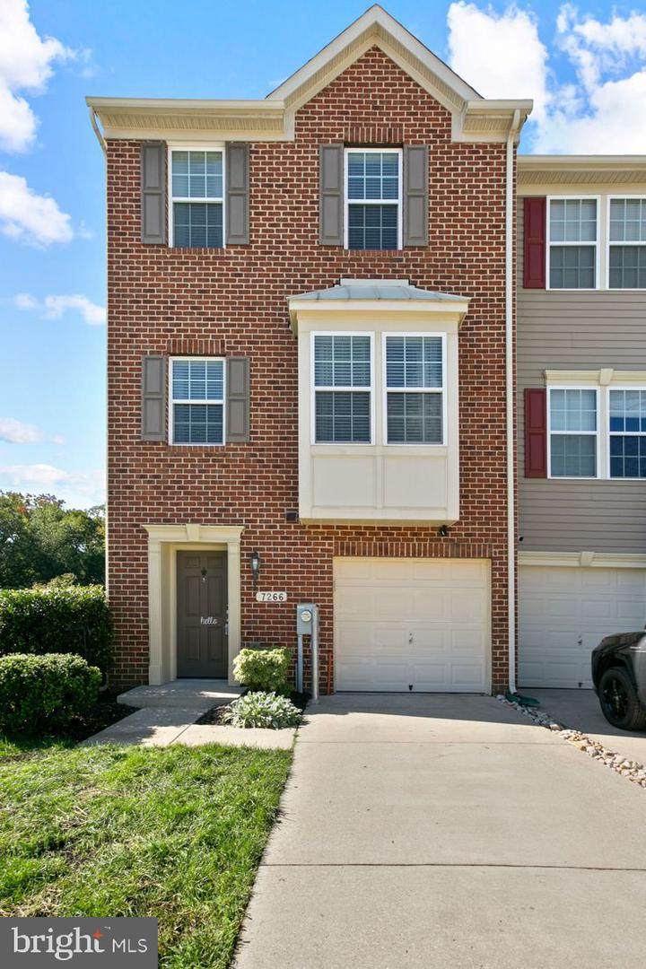 7266 Mockingbird Circle - Photo 1