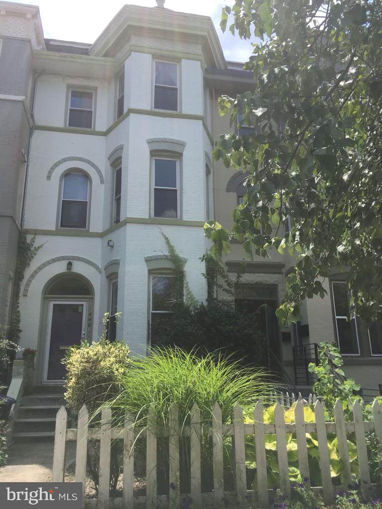 1448 Fairmont Street - Photo 1