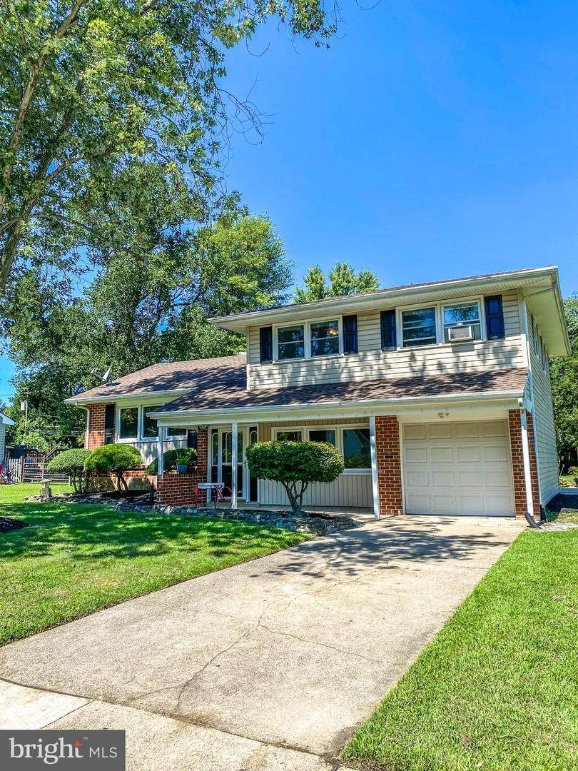 940 Alexandria Drive - Photo 1