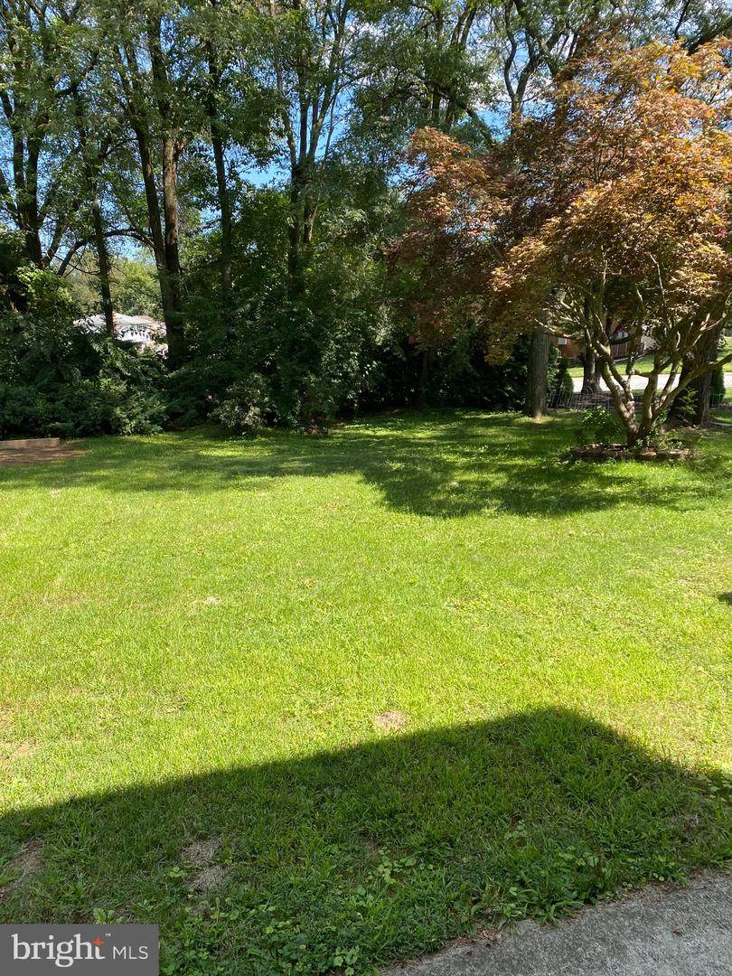 5427 Jenmatt Drive - Photo 1
