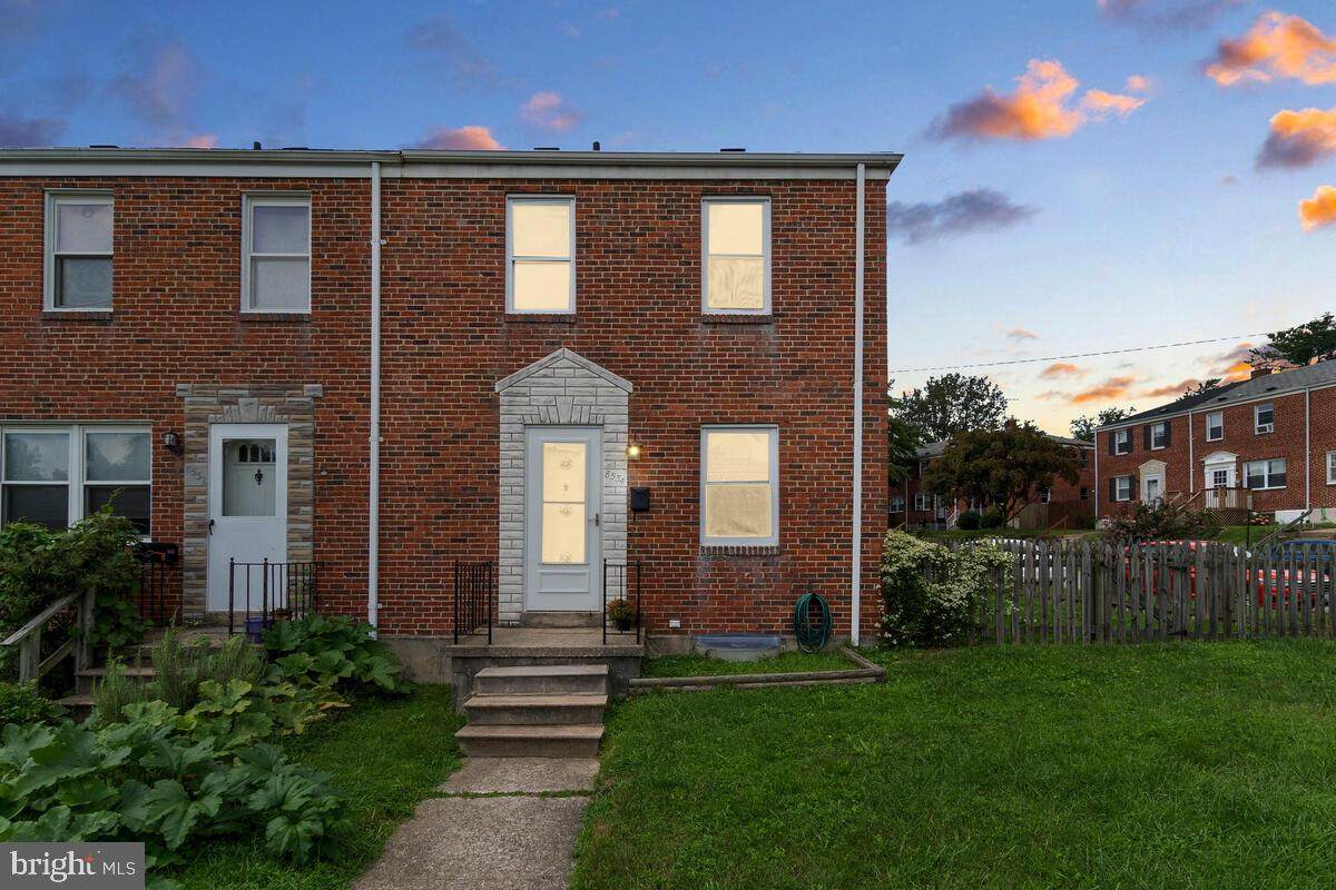 8534 Oak Road - Photo 1