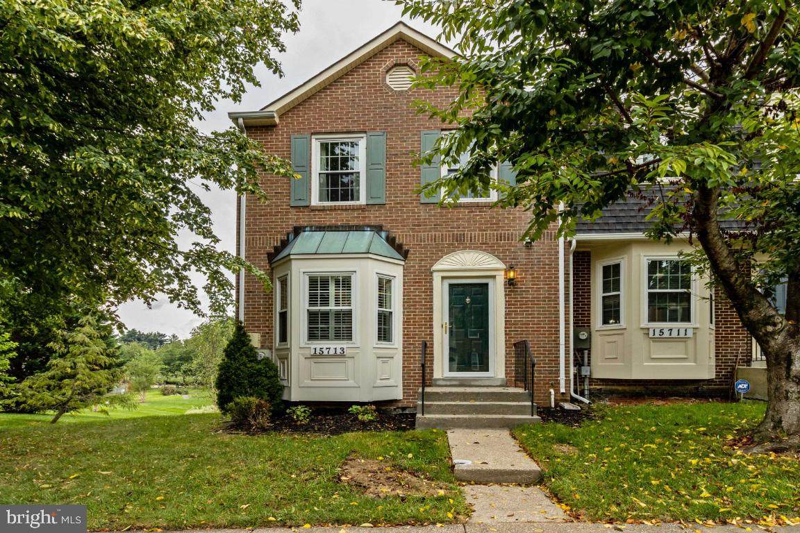 15713 Erwin Court - Photo 1