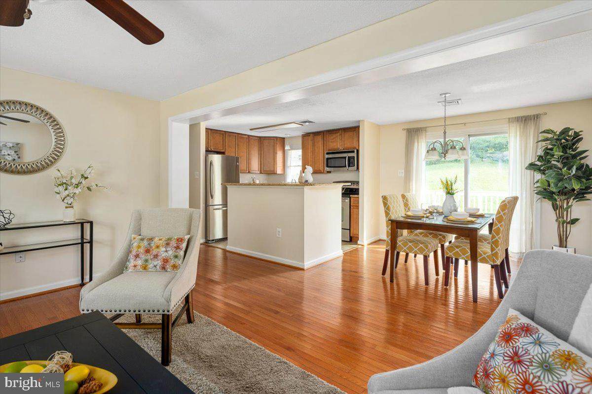 1422 Elizabeth Drive - Photo 1