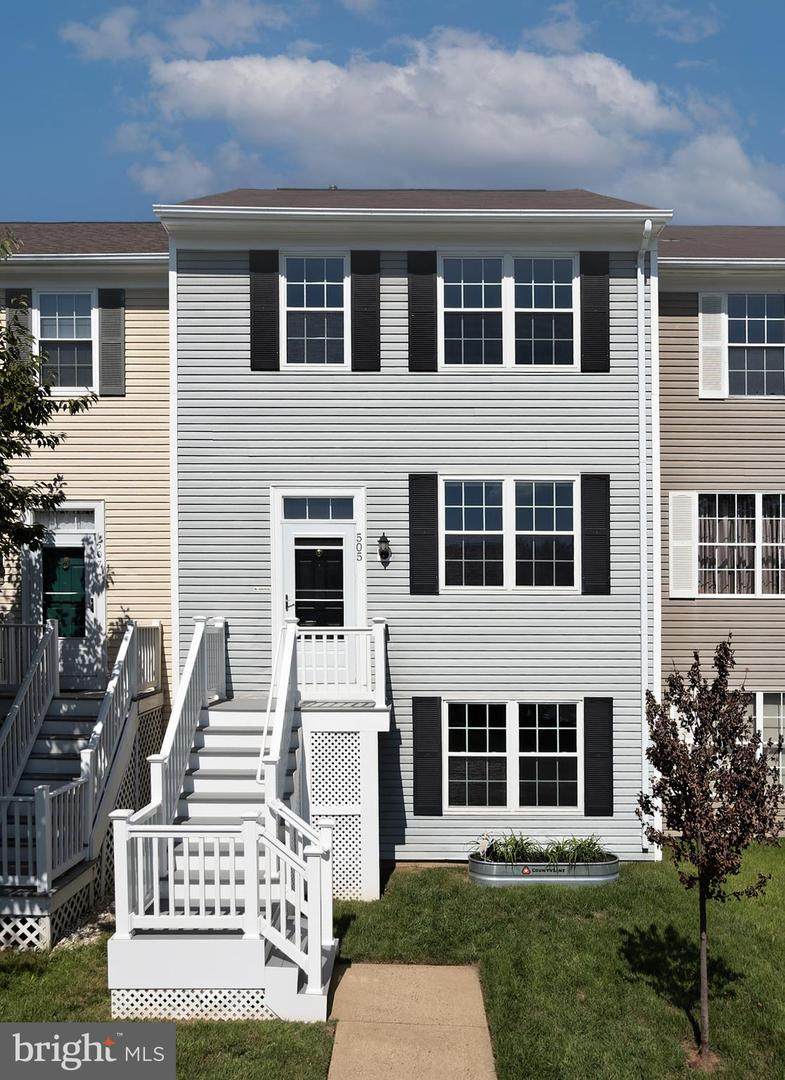505 Radford Terrace - Photo 1