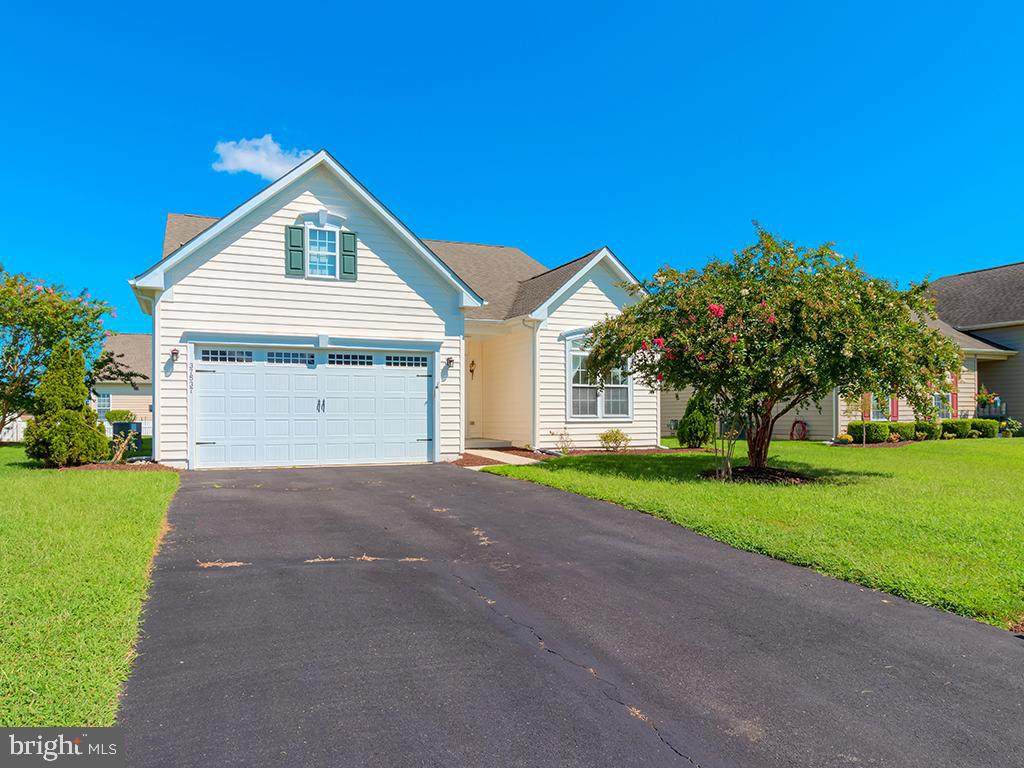 37537 Janice Circle - Photo 1