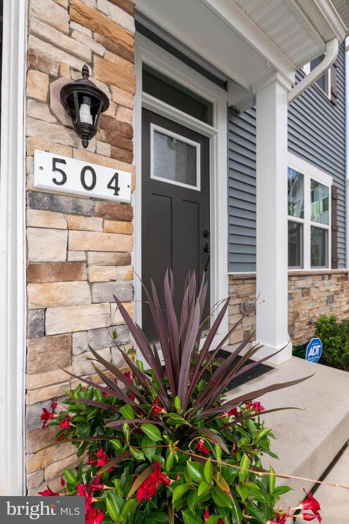 504 Turnstone Court - Photo 1