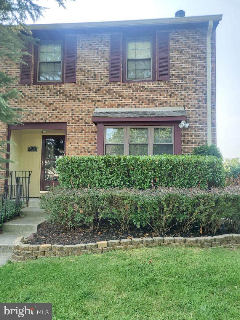 536 Kings Croft - Photo 1