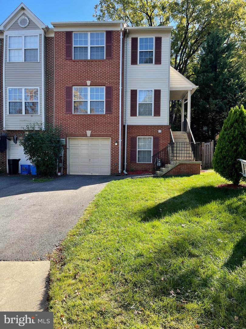 1806 Lansdowne Way - Photo 1