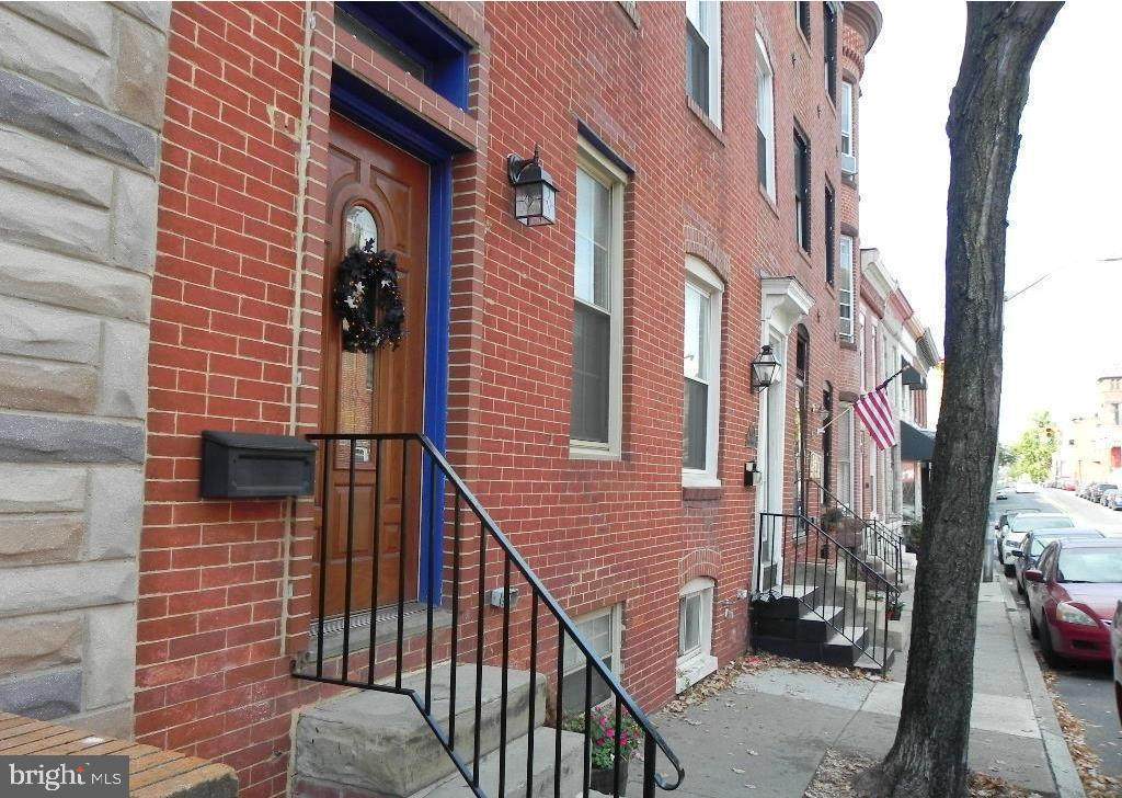 1516 Light Street - Photo 1