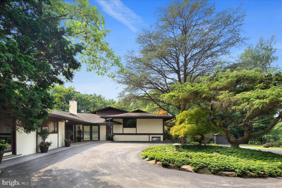 132 Old Gulph Road - Photo 1