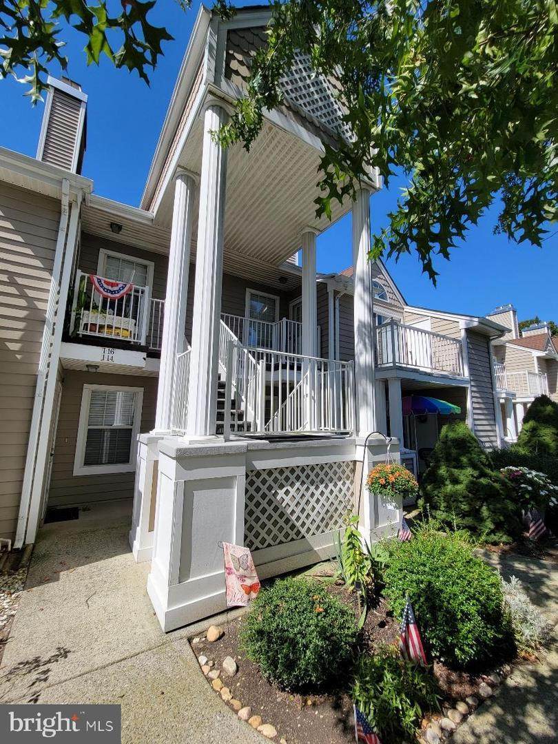 12 Adams Court - Photo 1