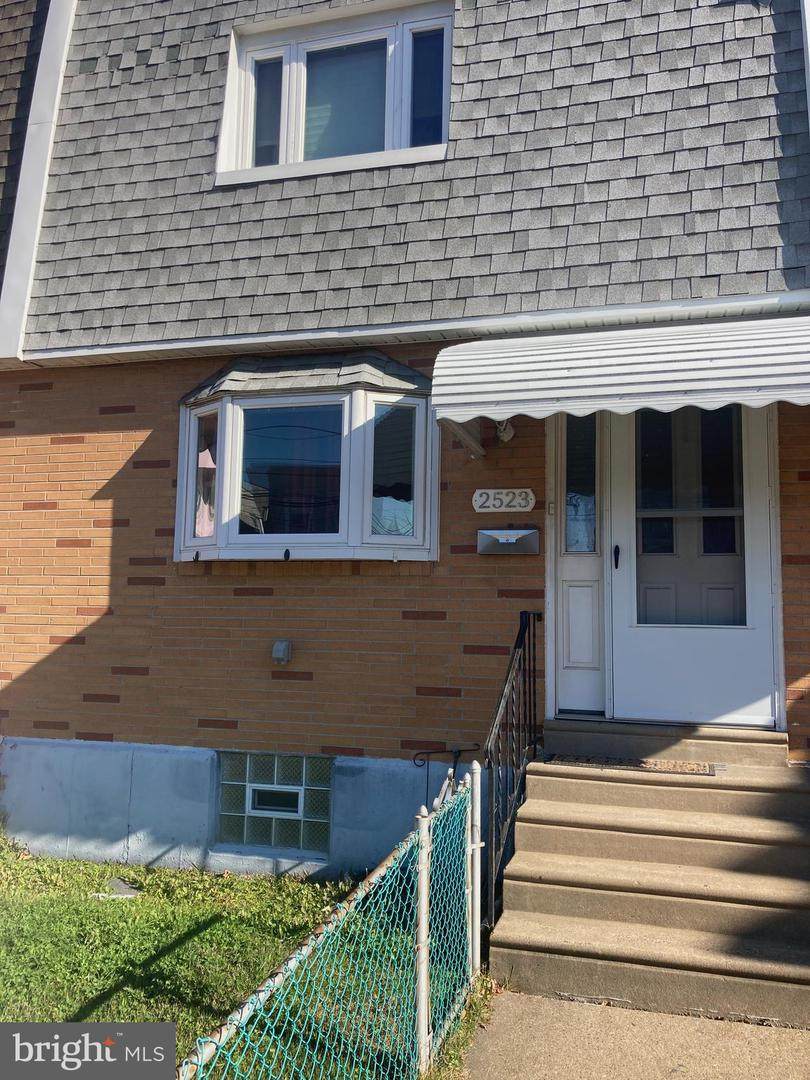 2523 Lefevre Street - Photo 1