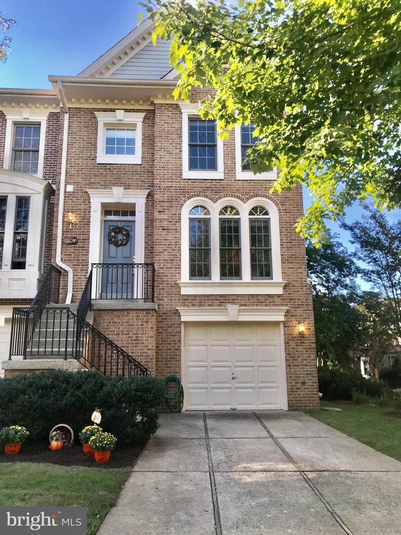 11774 Valley Ridge Circle - Photo 1