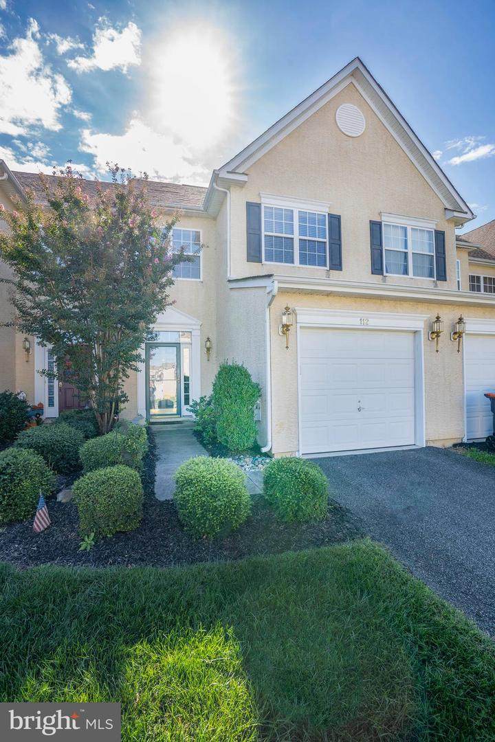 112 Springfield Circle - Photo 1