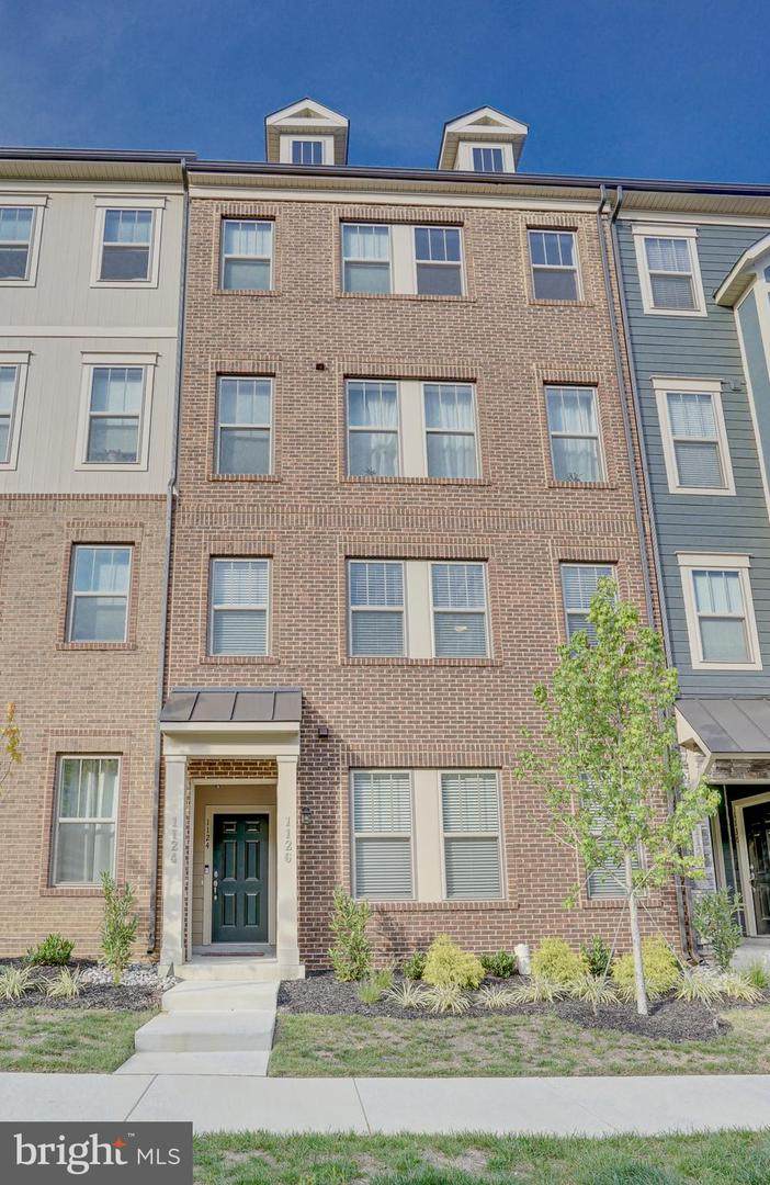 1126 Madeira Terrace - Photo 1