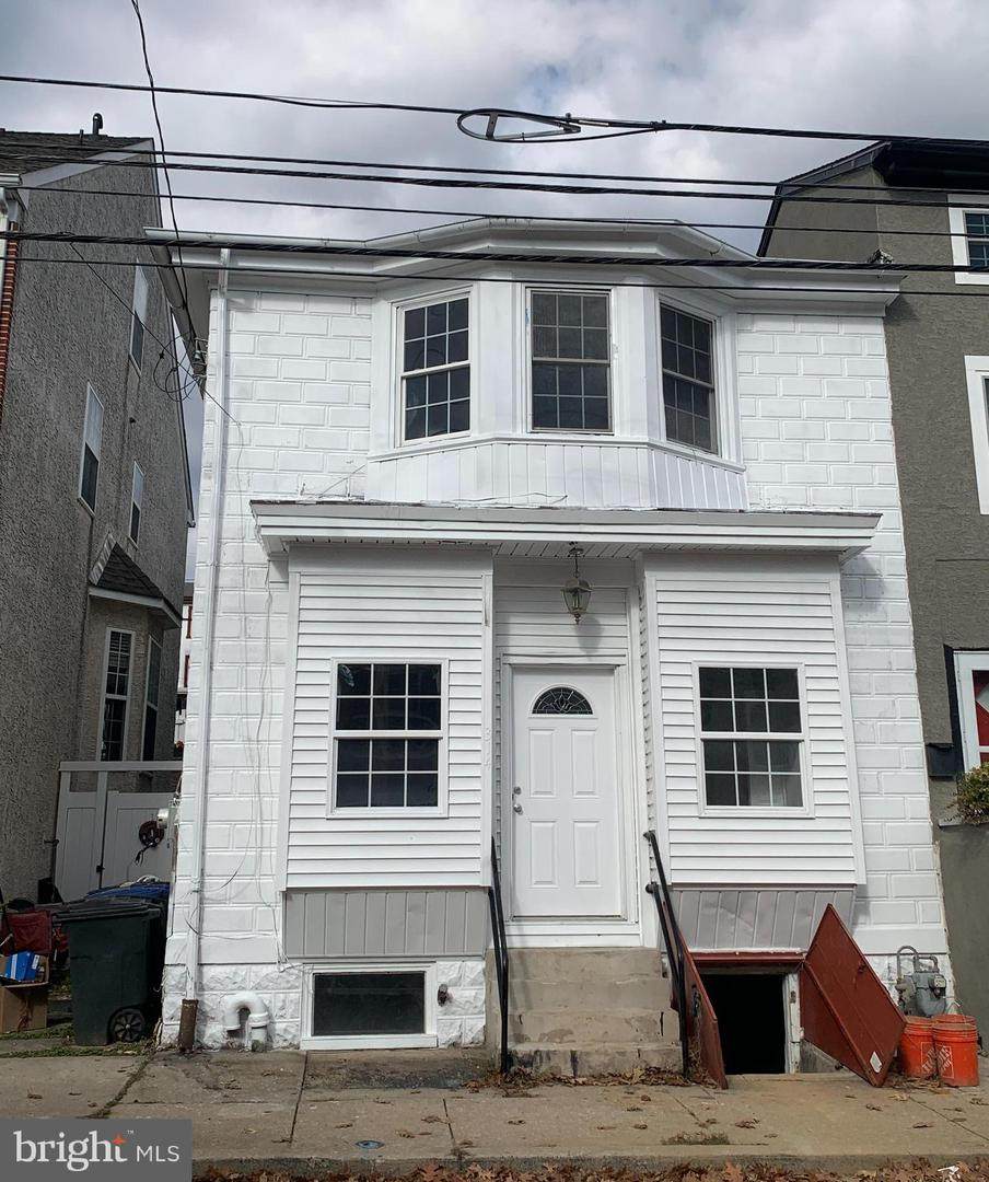 314 Elm Street - Photo 1
