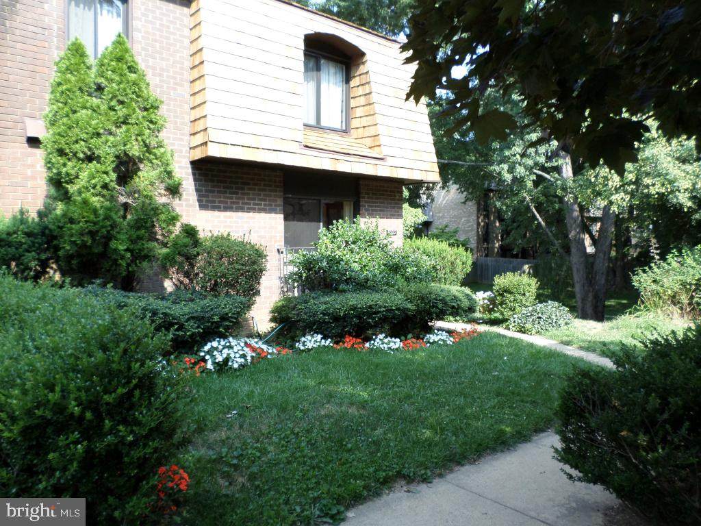 4922 Schuyler Drive - Photo 1