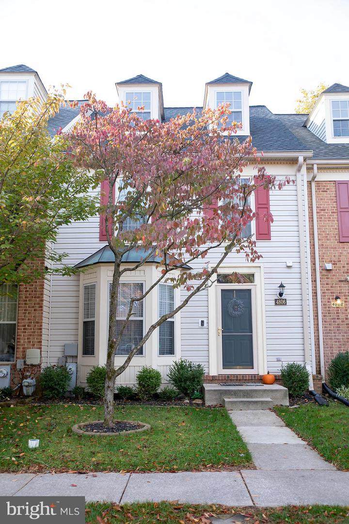 4806 Wainwright Circle - Photo 1
