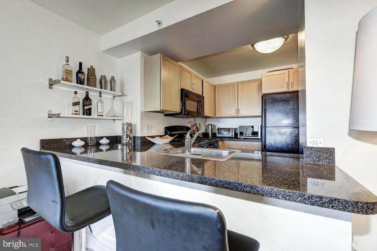 800 4TH Street - Photo 1