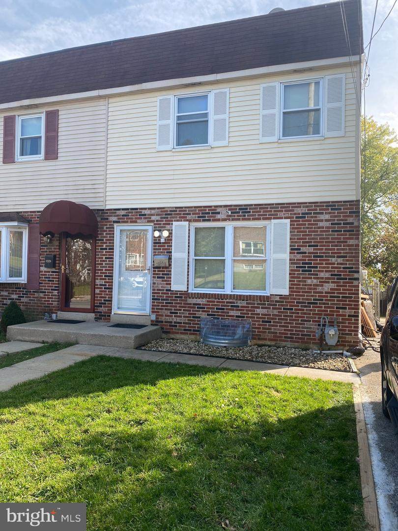 3346 Mary Street - Photo 1