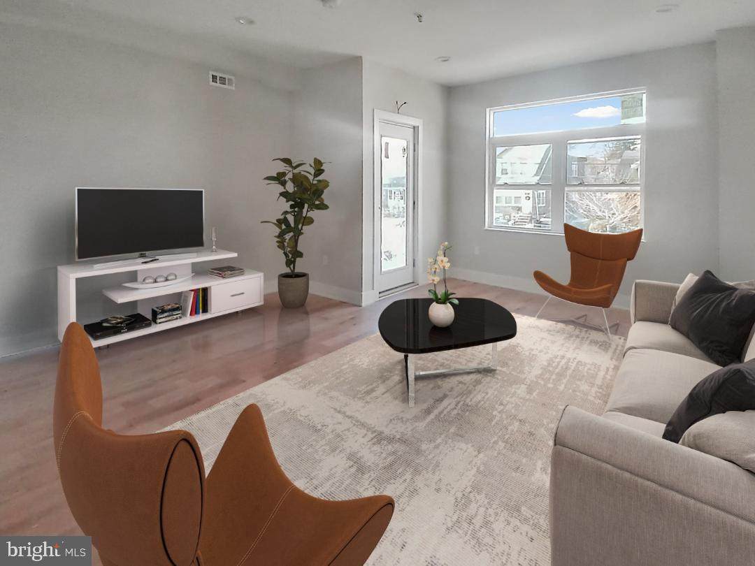 7609 Verree Road - Photo 1