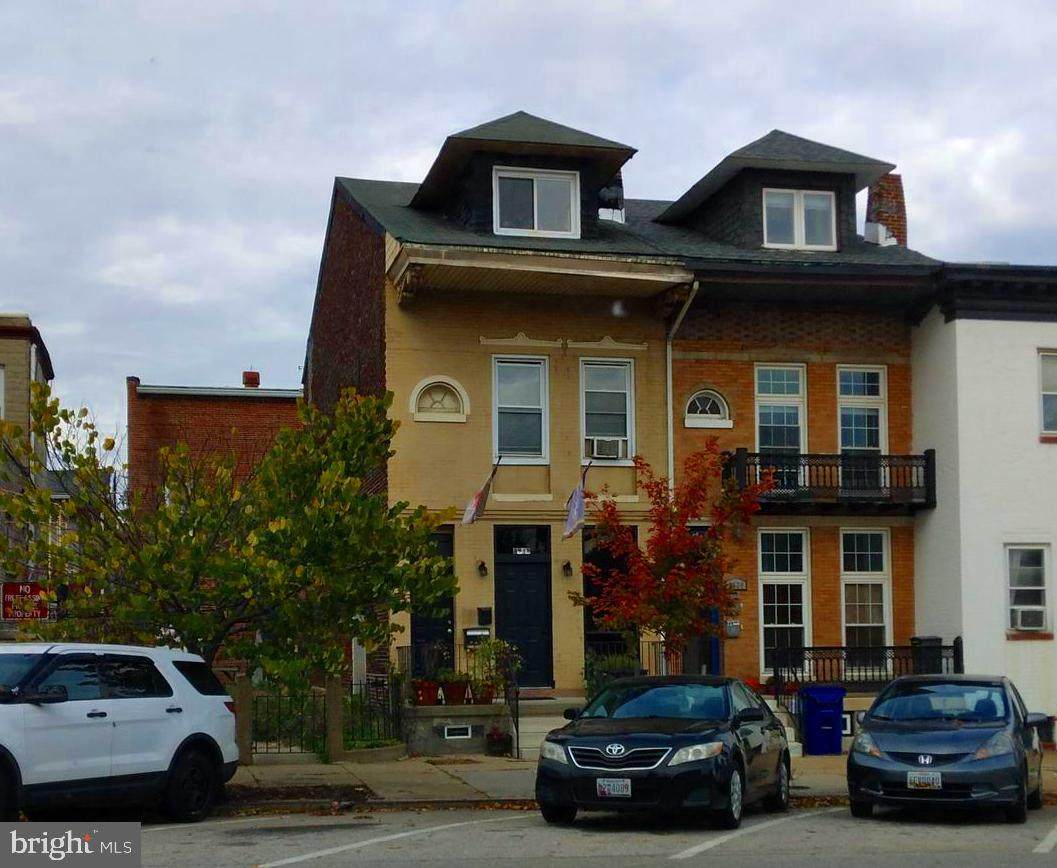 3518 Bank Street - Photo 1