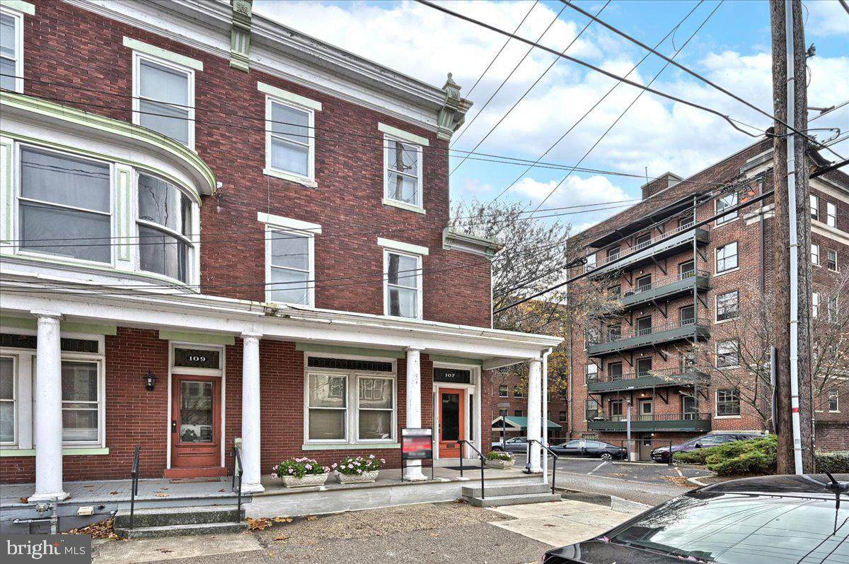 107 Boas Street - Photo 1