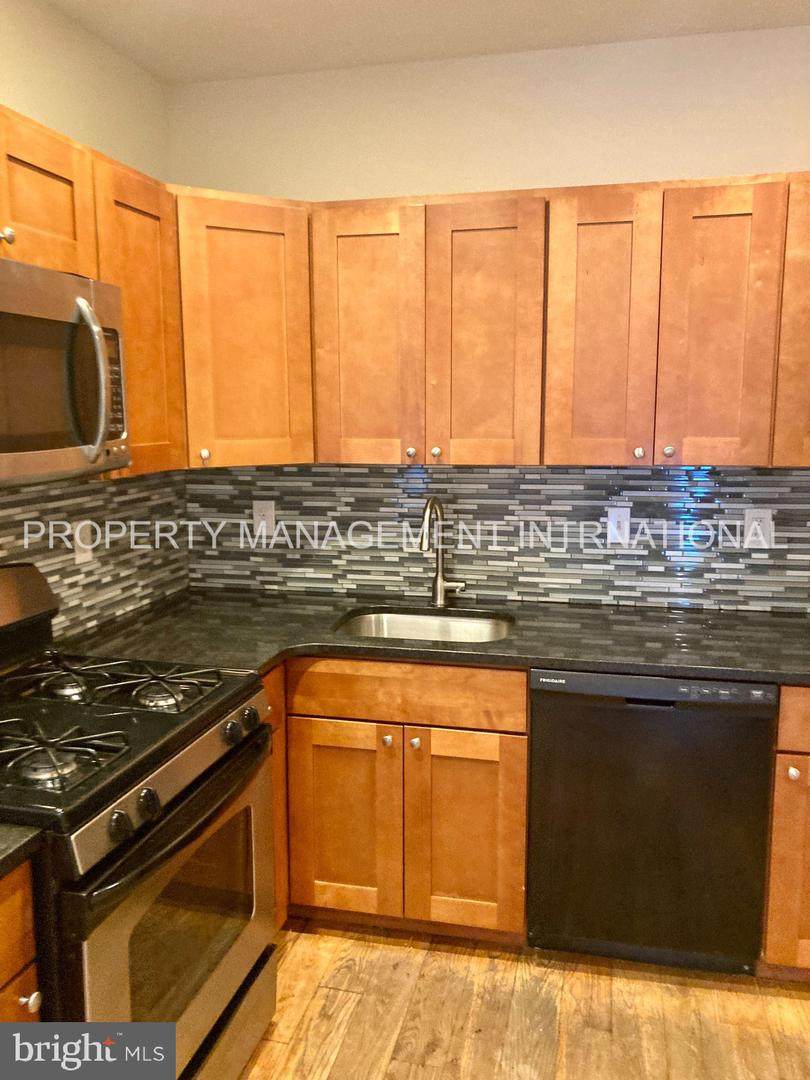 1511 16TH Street - Photo 1
