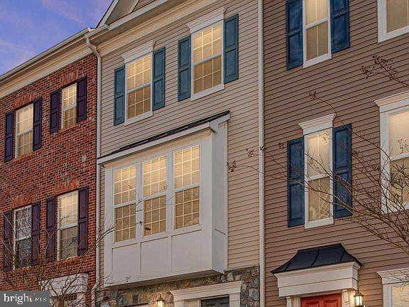 4314 Potomac Highlands Circle - Photo 1