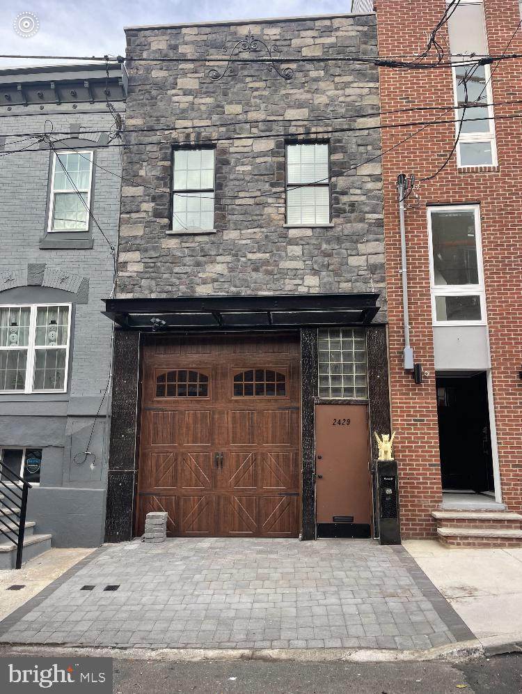 2429 Federal Street - Photo 1